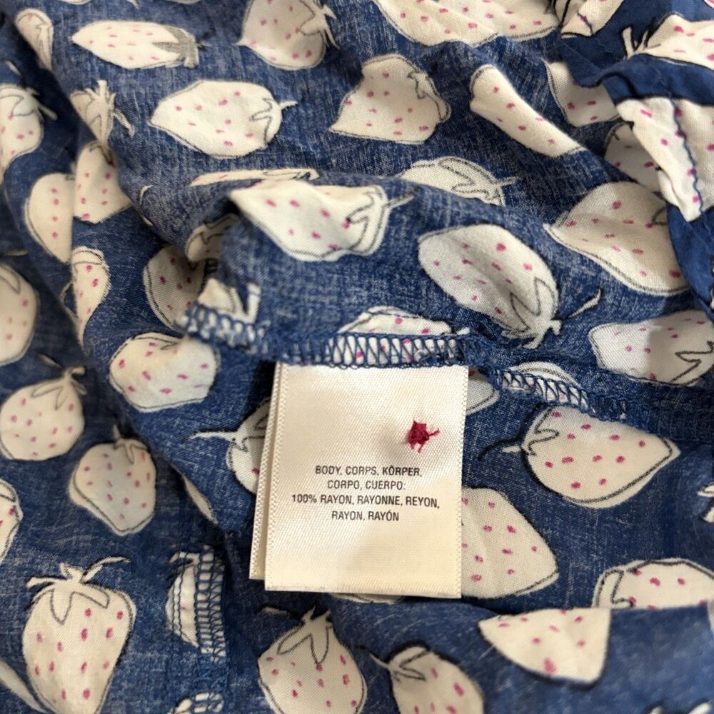 Maeve by Anthropologie Shirt Women's 8 Blue Button Down Strawberry Printed Top - Picture 7 of 8